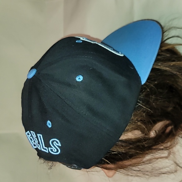 Never-worn. University of North Carolina. Snap-back. Zephyr. - Picture 4 of 10